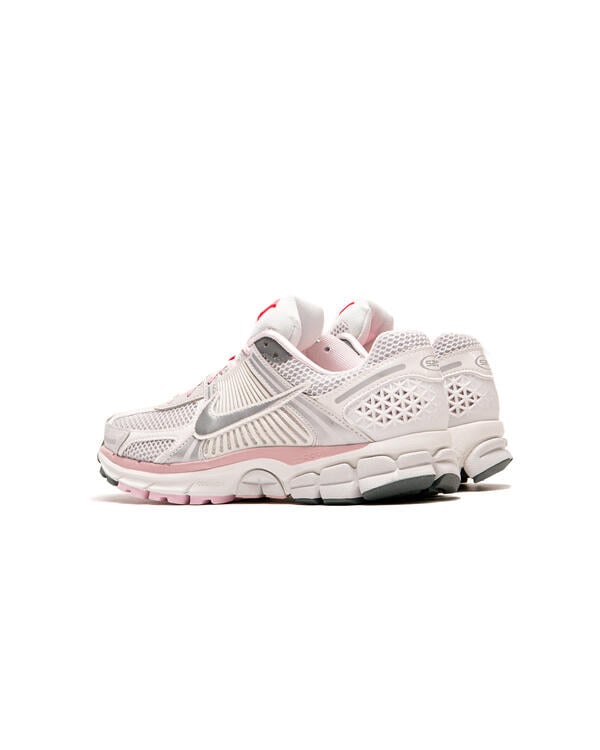 Nike WMNS ZOOM VOMERO 5 | FN3695-001 | AFEW STORE